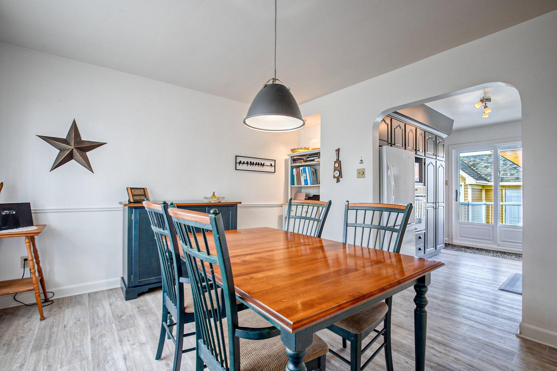









1530


Rue Vidal

,
Saint-Hyacinthe,




QC
J2T1A9

