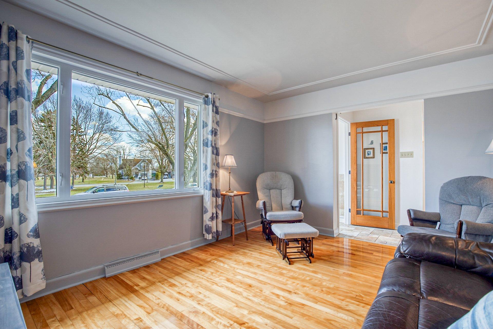 









1530


Rue Vidal

,
Saint-Hyacinthe,




QC
J2T1A9

