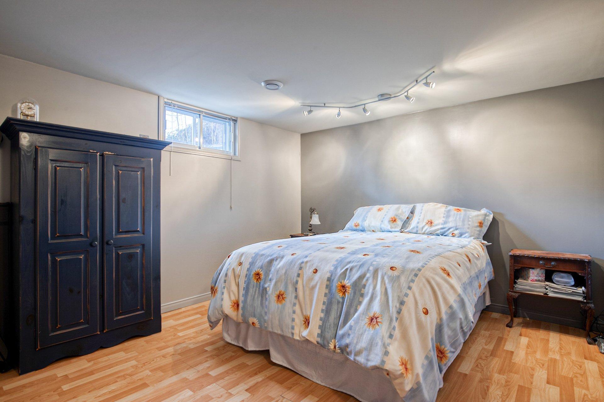 









1530


Rue Vidal

,
Saint-Hyacinthe,




QC
J2T1A9

