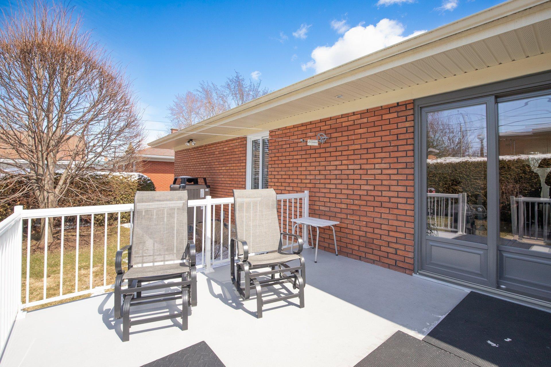 









1530


Rue Vidal

,
Saint-Hyacinthe,




QC
J2T1A9

