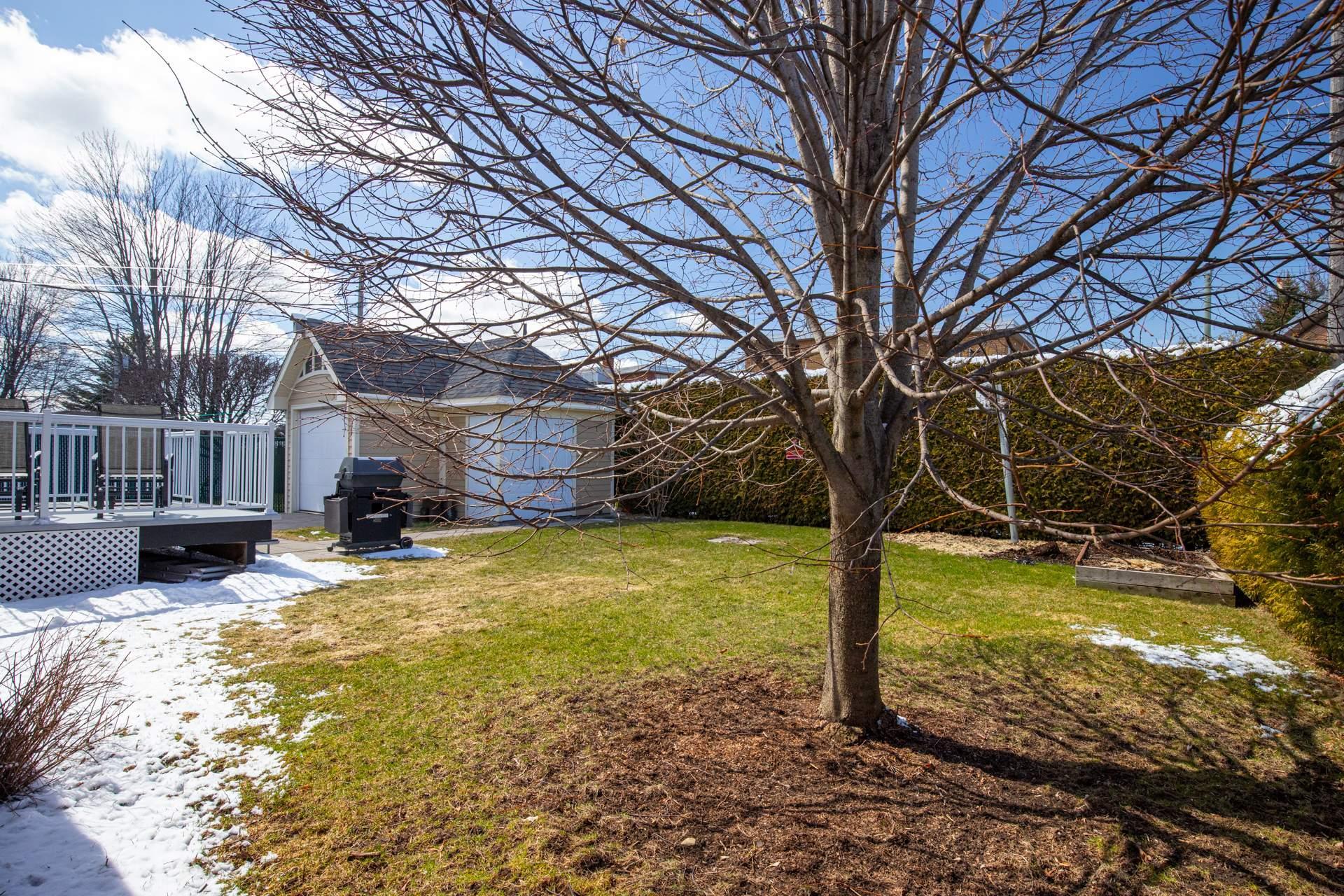 









1530


Rue Vidal

,
Saint-Hyacinthe,




QC
J2T1A9

