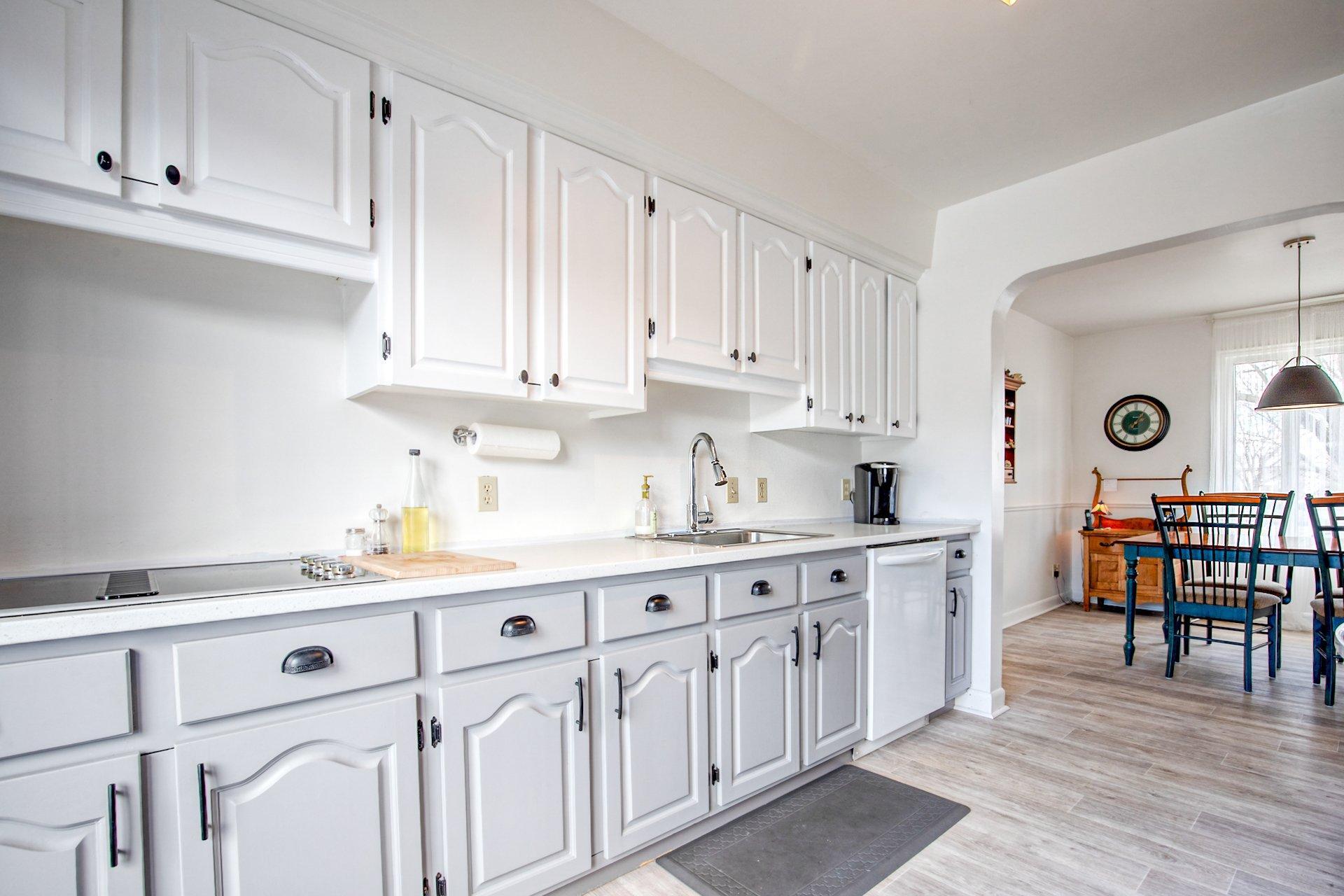









1530


Rue Vidal

,
Saint-Hyacinthe,




QC
J2T1A9

