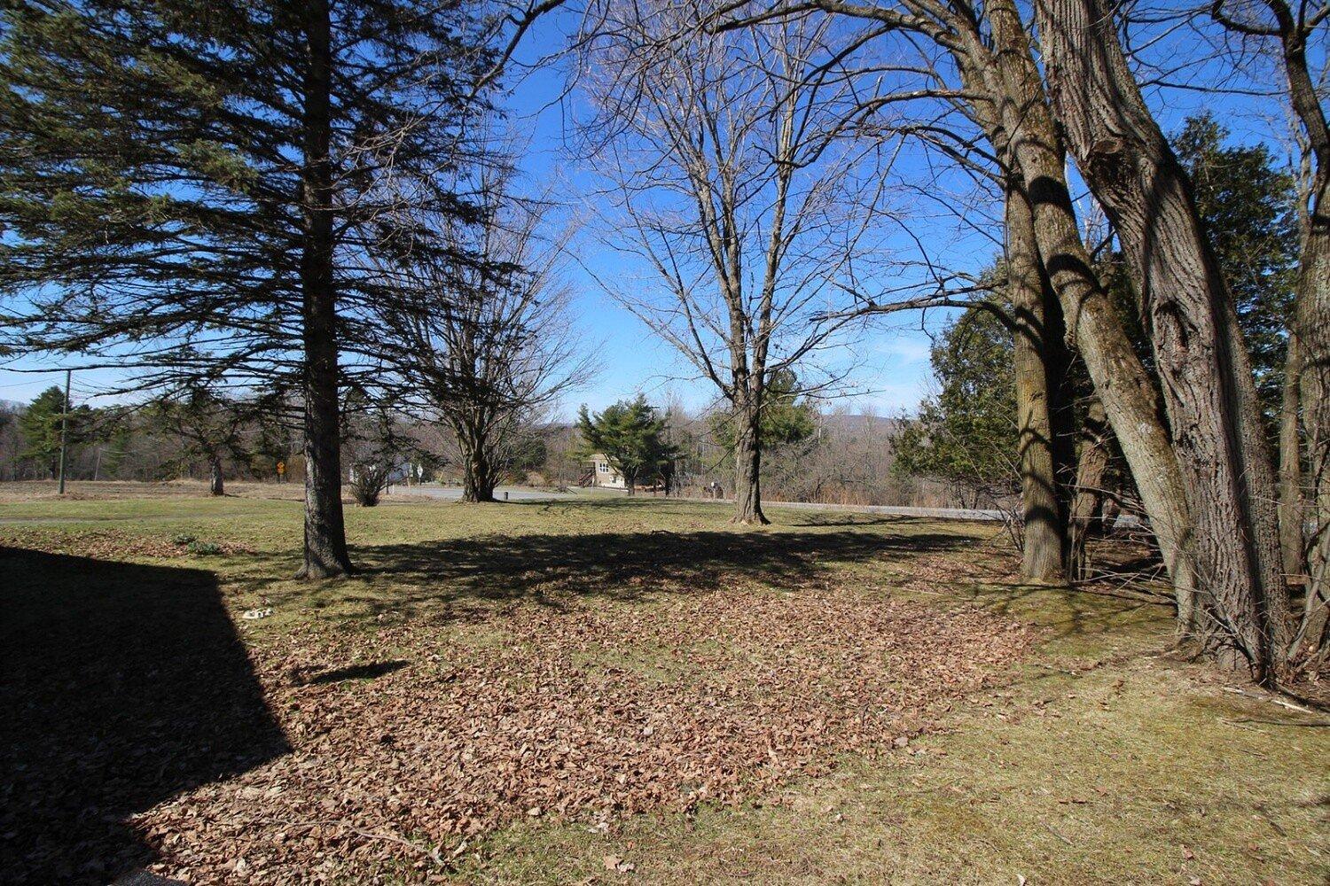 









15240


Route 143

,
Stanstead-Est,




QC
J0B1C0

