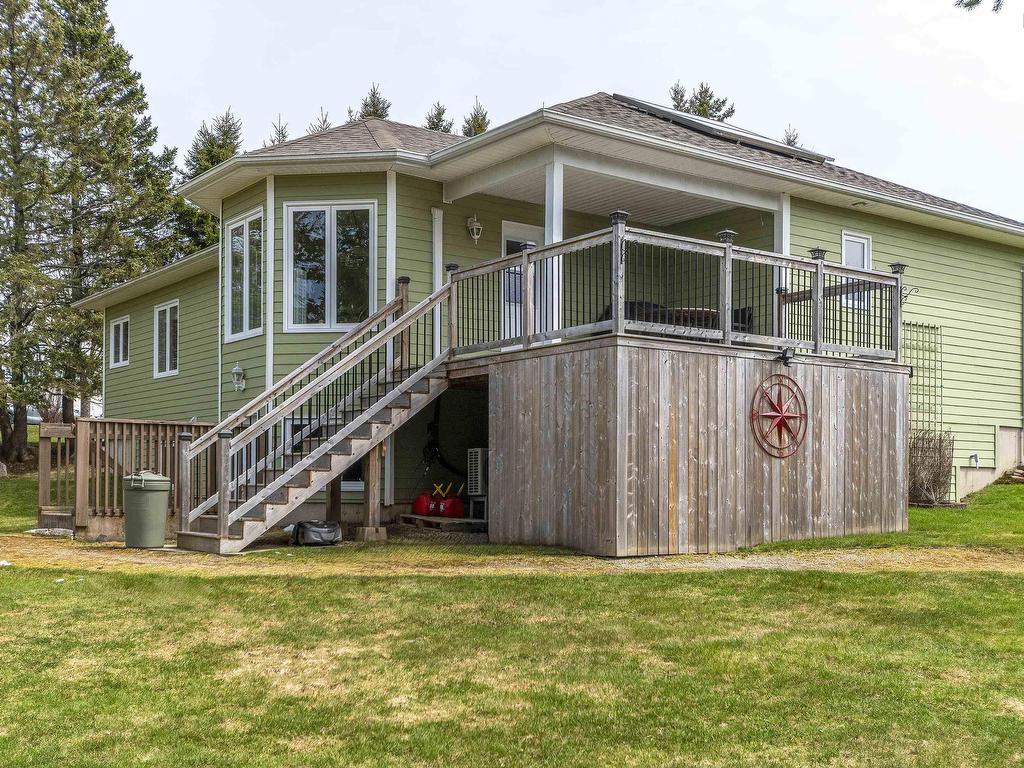 












2 Deer Run

,
Glen Haven,




NS
B3Z 2S4

