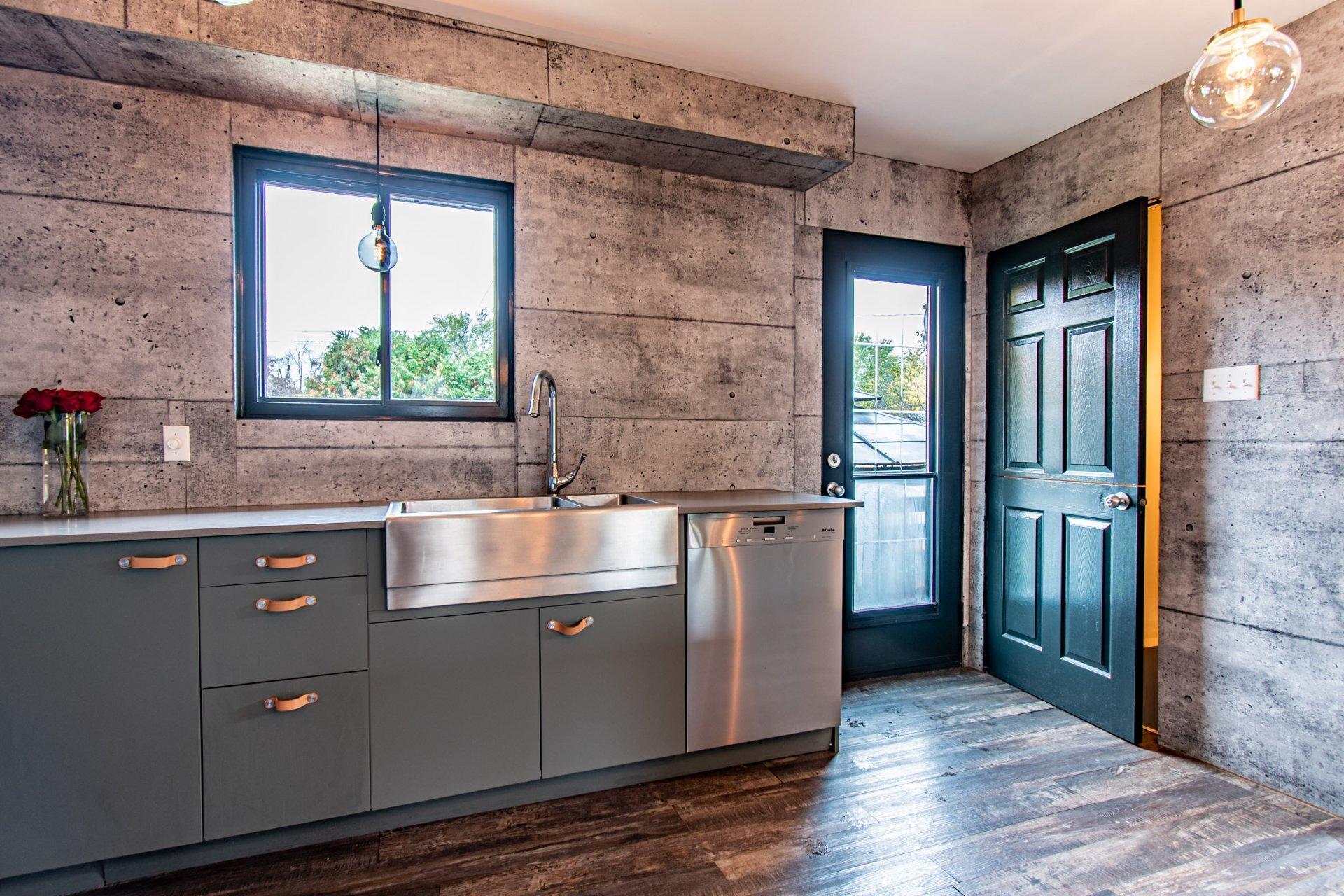 









2634


Rue de Dieppe

,
Longueuil (Le Vieux-Longueuil),




QC
J4L2K5

