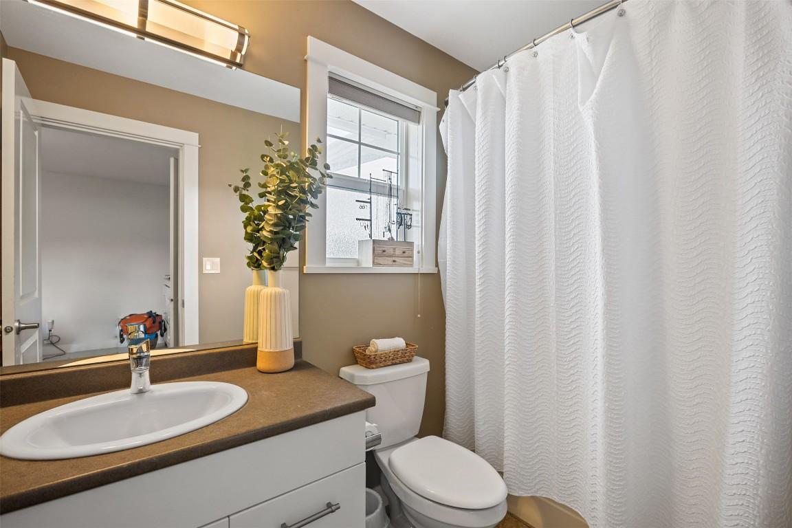 









1866


Parkcrest

Avenue,
Kamloops,




BC
V2B 4W9

