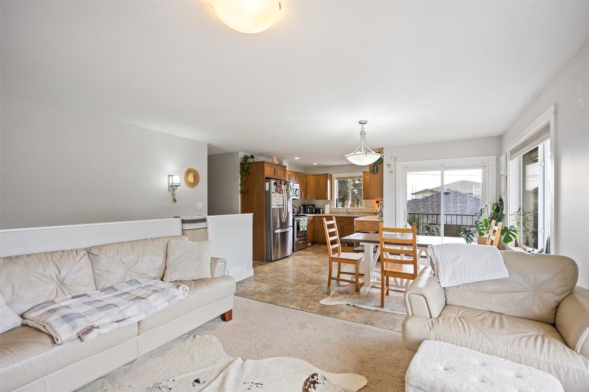 









1866


Parkcrest

Avenue,
Kamloops,




BC
V2B 4W9


