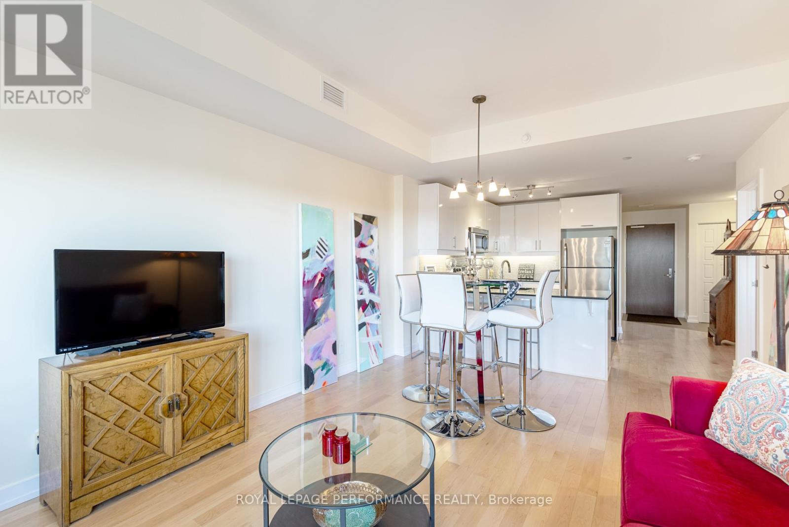 












1001 - 330 TITAN PRIVATE

,
Ottawa,




Ontario
K2G1G3

