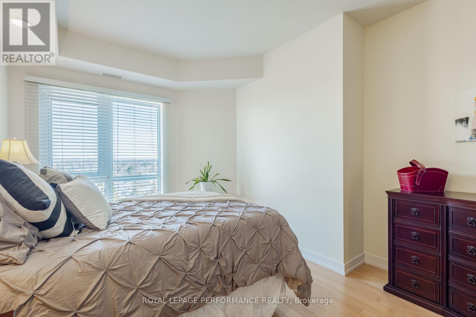 












1001 - 330 TITAN PRIVATE

,
Ottawa,




Ontario
K2G1G3


