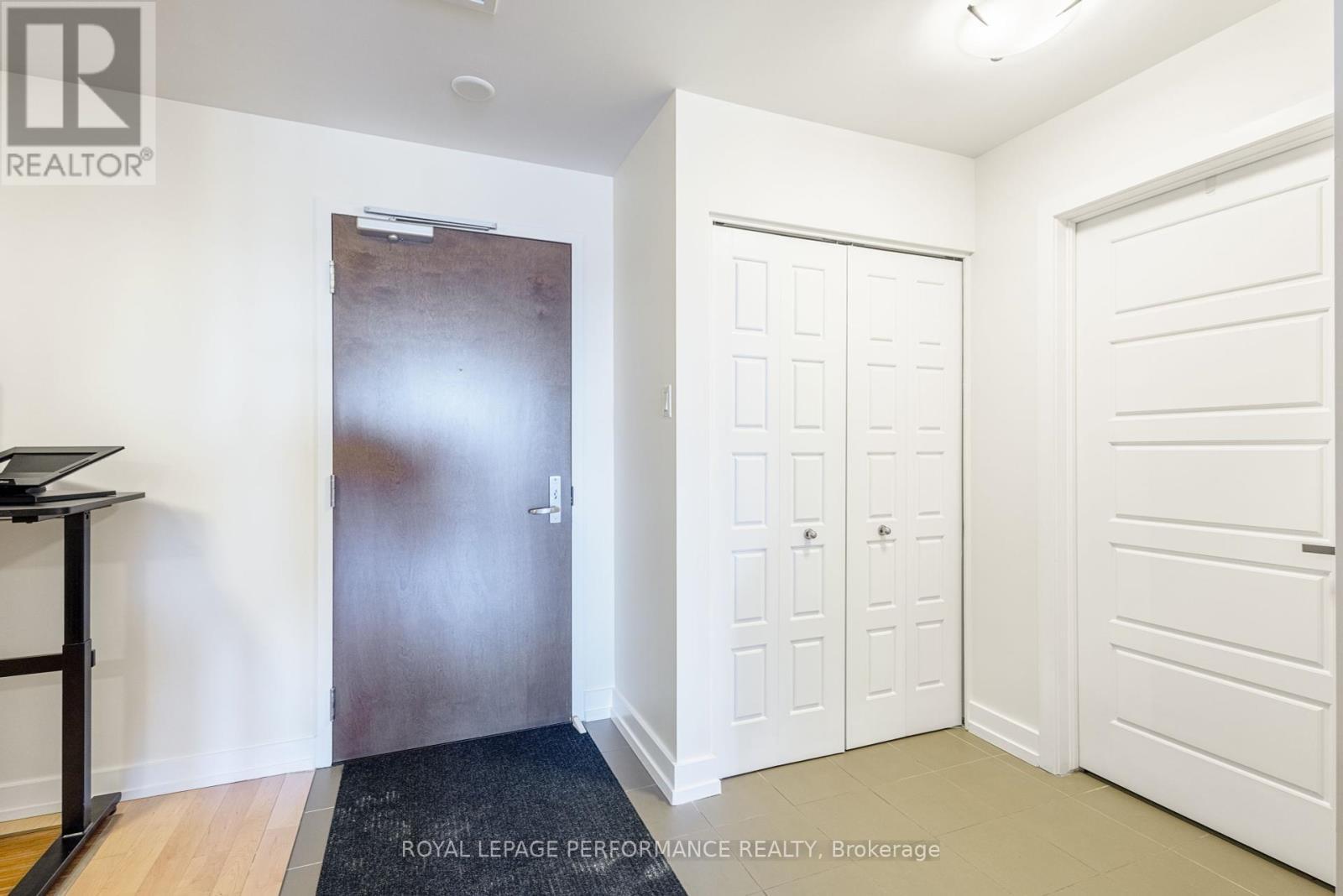 












1001 - 330 TITAN PRIVATE

,
Ottawa,




Ontario
K2G1G3

