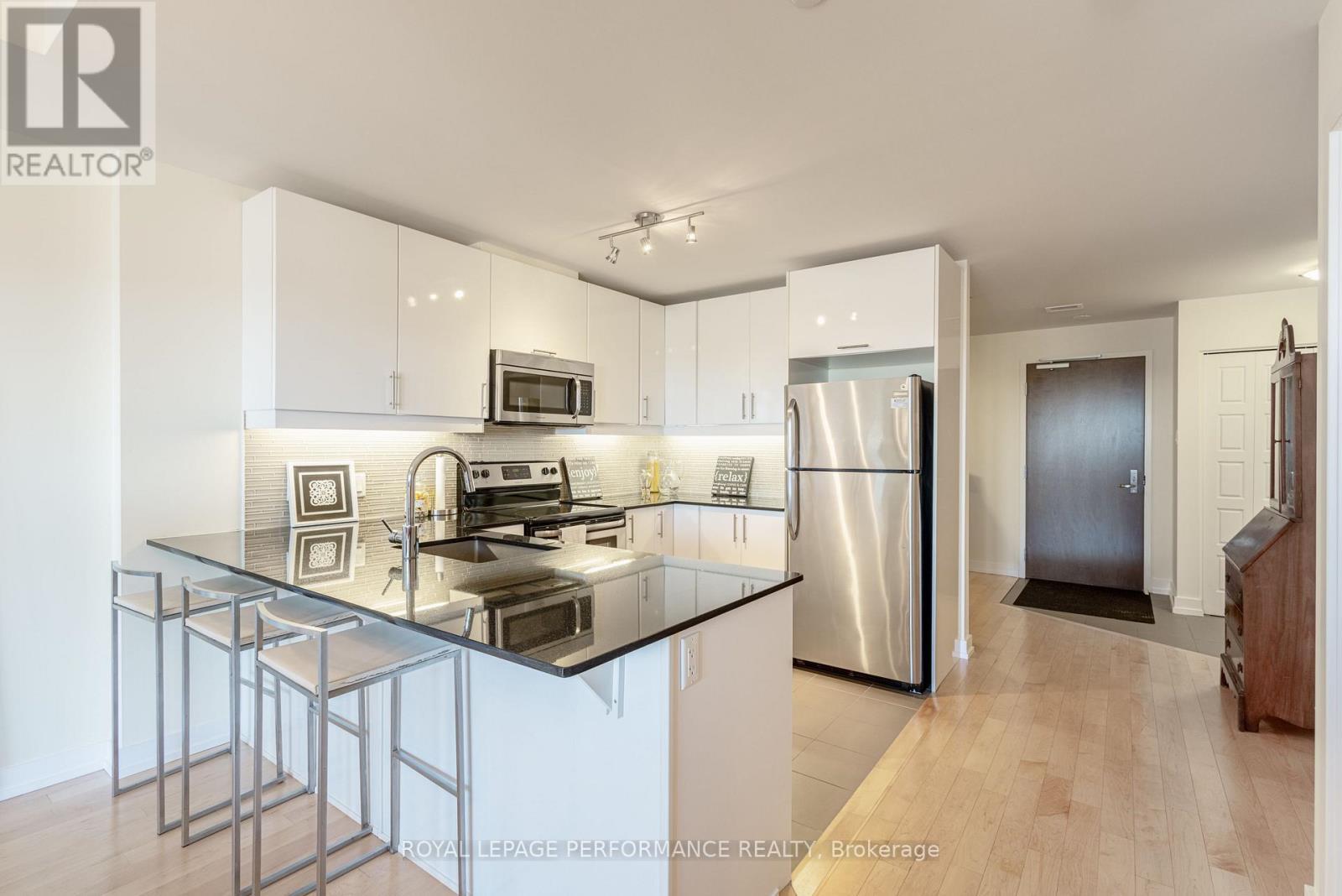 












1001 - 330 TITAN PRIVATE

,
Ottawa,




Ontario
K2G1G3


