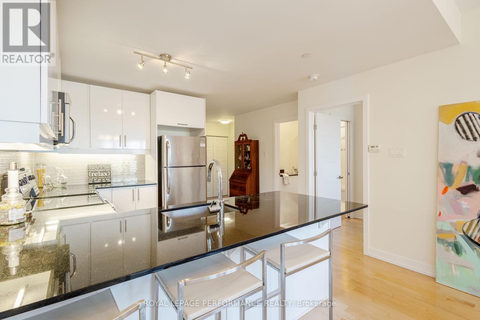 












1001 - 330 TITAN PRIVATE

,
Ottawa,




Ontario
K2G1G3

