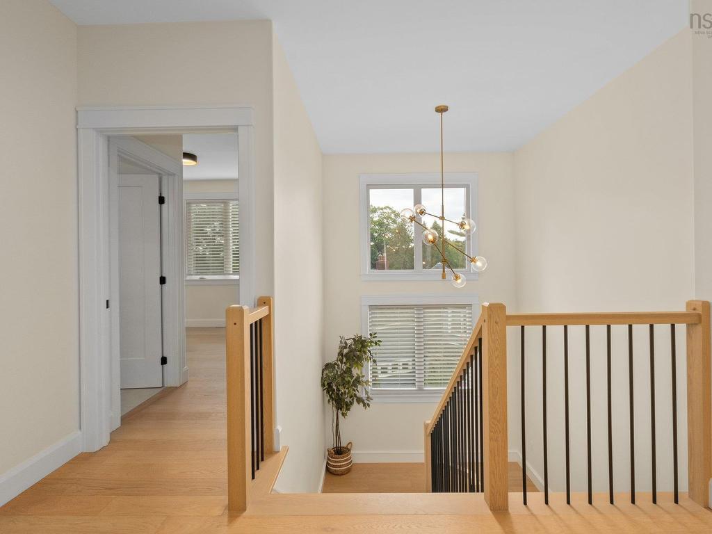 












978 Winwick Road

,
Halifax,




NS
B3H 4L5

