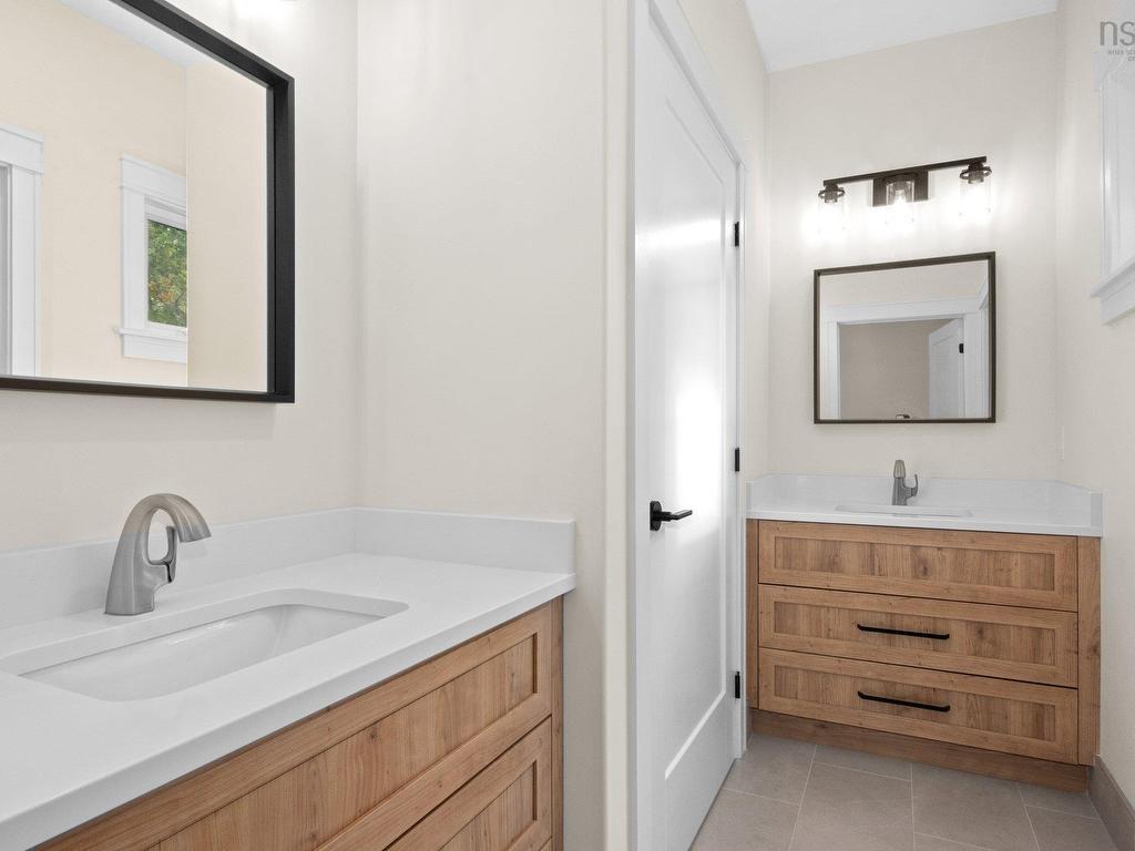 












978 Winwick Road

,
Halifax,




NS
B3H 4L5

