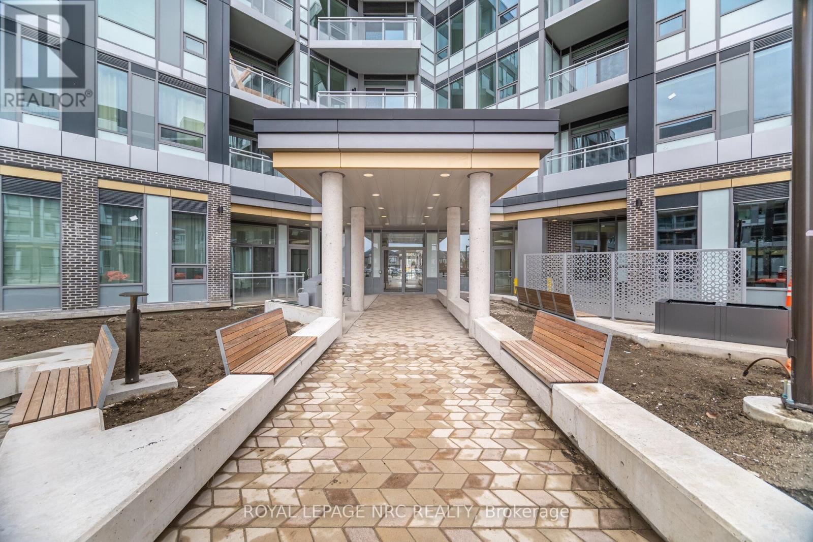 












541 - 2501 SAW WHET BOULEVARD

,
Oakville,




Ontario
L6M5N2

