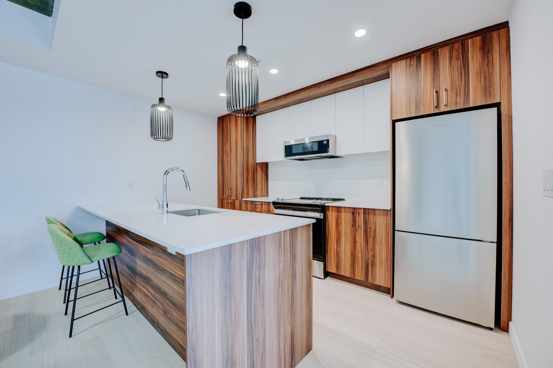 









3155


Av. Parkville

, 306,
Montréal (Mercier/Hochelaga-Maisonneuve),




QC
H1N0E7

