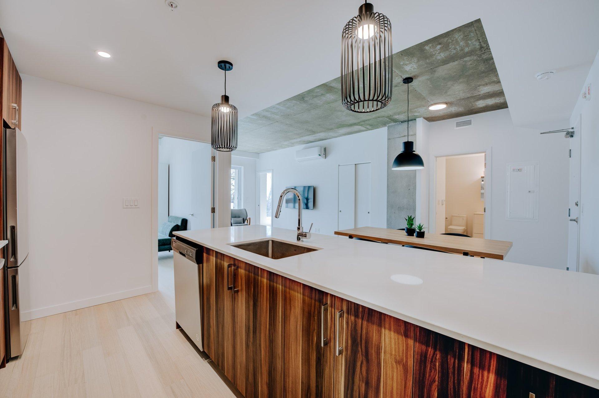 









3155


Av. Parkville

, 306,
Montréal (Mercier/Hochelaga-Maisonneuve),




QC
H1N0E7

