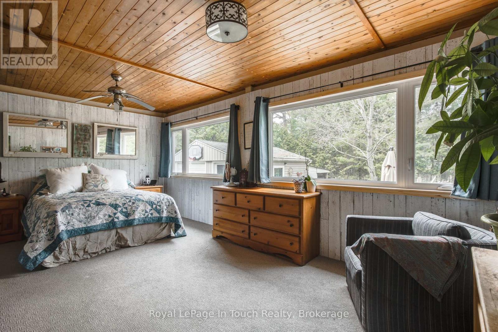 












1651 TINY BEACHES ROAD N

,
Tiny,




Ontario
L9M0H2

