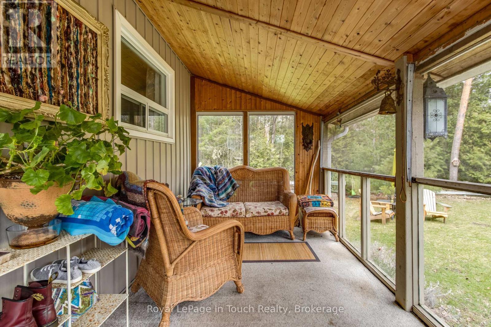 












1651 TINY BEACHES ROAD N

,
Tiny,




Ontario
L9M0H2

