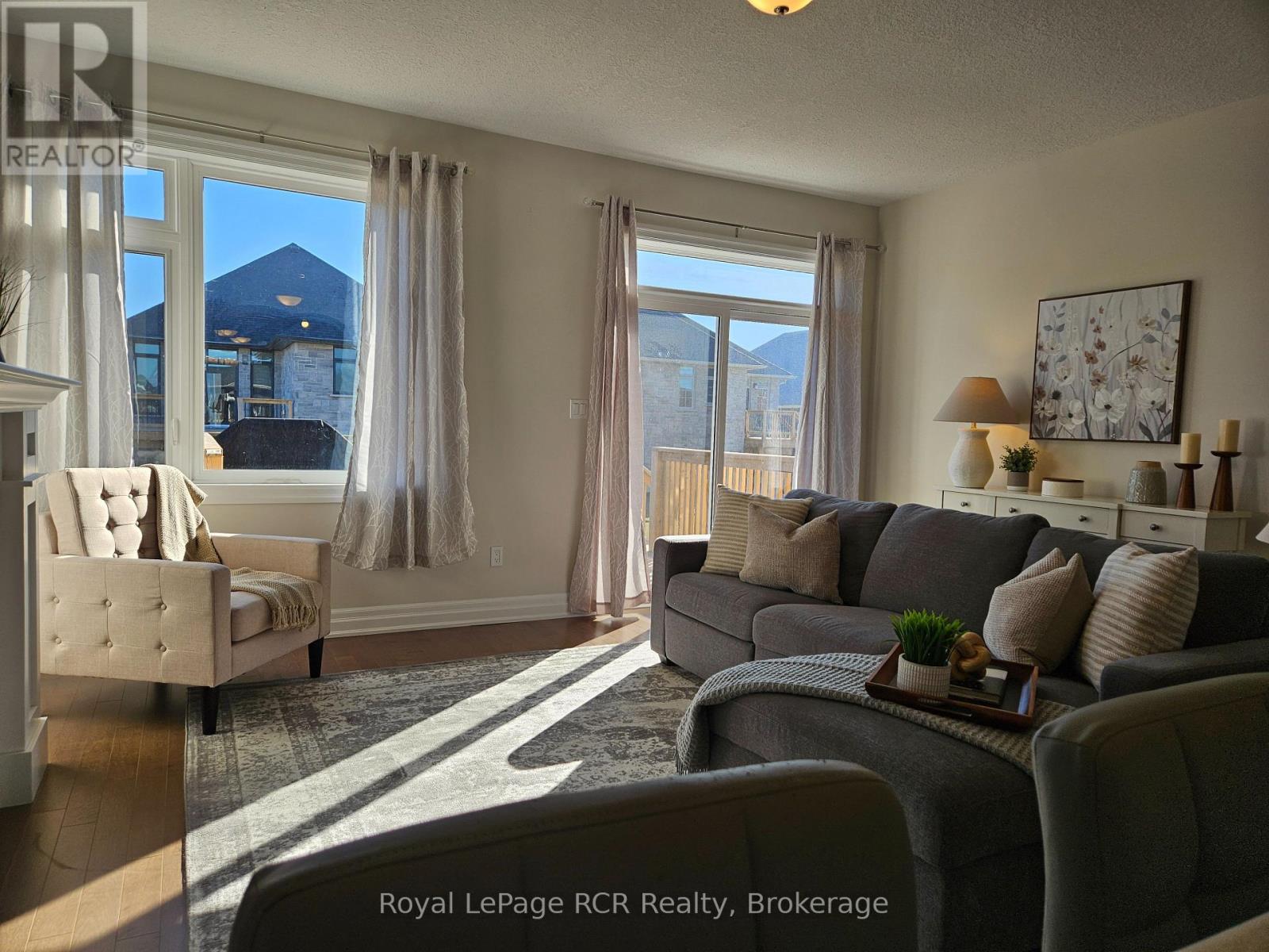 












360 MARY ROSE AVENUE

,
Saugeen Shores,




Ontario
N0H2C3

