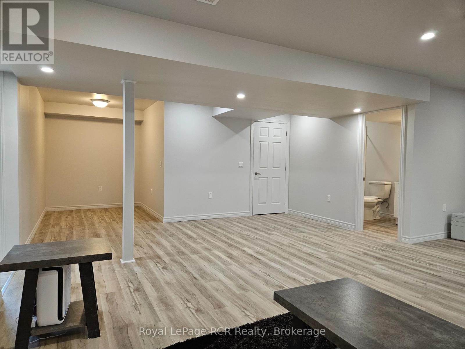 












360 MARY ROSE AVENUE

,
Saugeen Shores,




Ontario
N0H2C3

