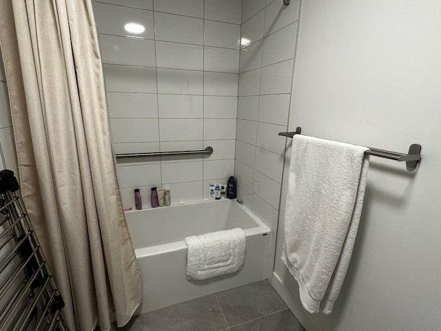 









2175


Rue De Champlain

, 3,
Montréal (Ville-Marie),




QC
H2L2T1

