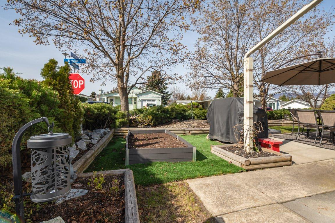 









1255


Raymer

Avenue, 111,
Kelowna,




BC
V1W 3S3

