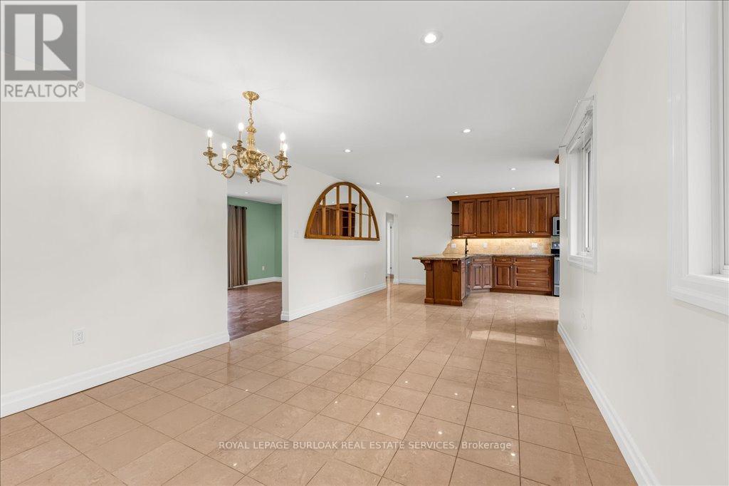 












337 HIGHWAY 52 N

,
Hamilton,




Ontario
L0R1T0

