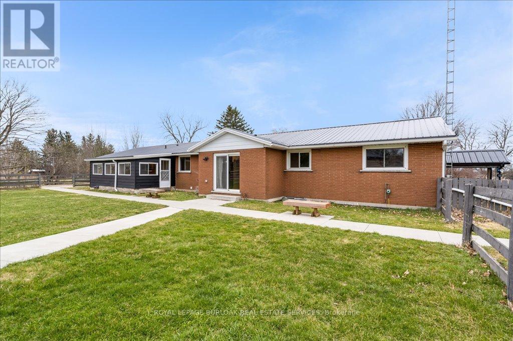 












337 HIGHWAY 52 N

,
Hamilton,




Ontario
L0R1T0

