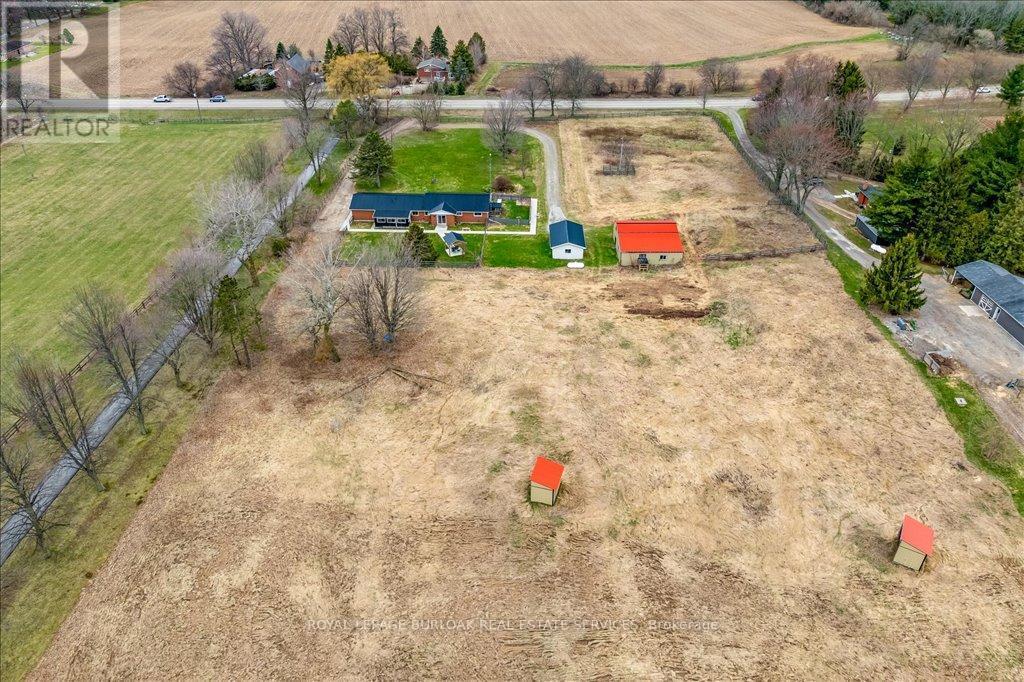 












337 HIGHWAY 52 N

,
Hamilton,




Ontario
L0R1T0

