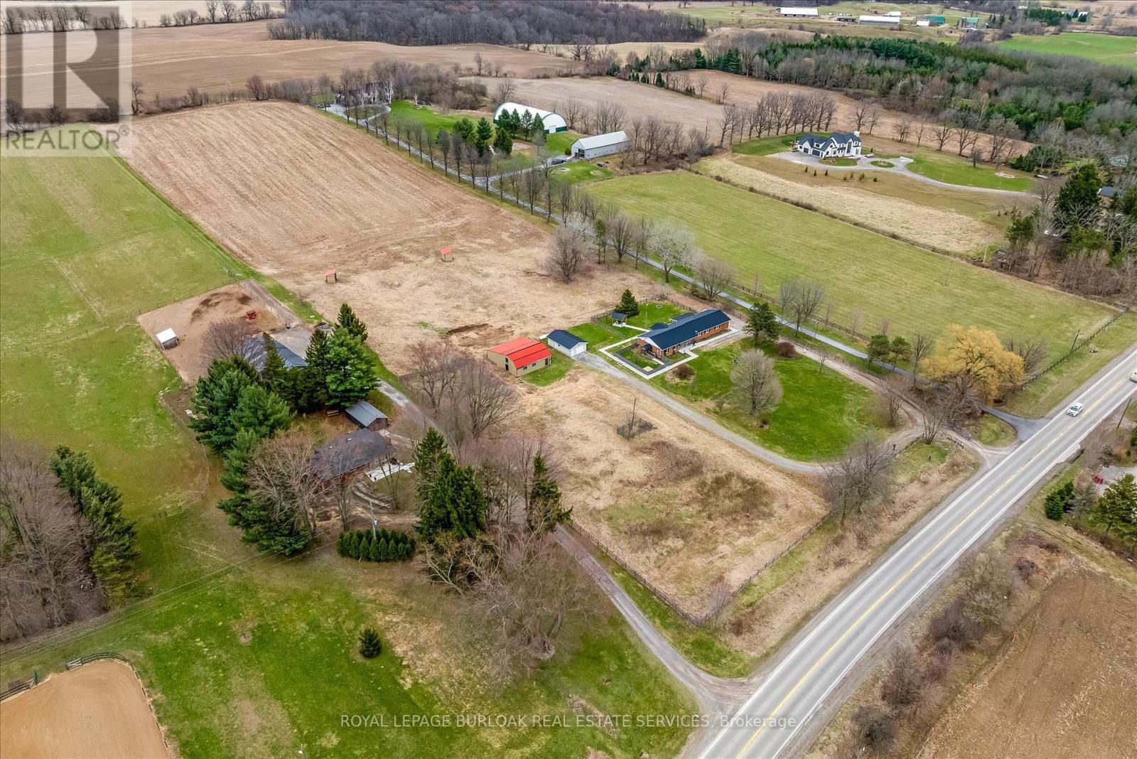 












337 HIGHWAY 52 N

,
Hamilton,




Ontario
L0R1T0


