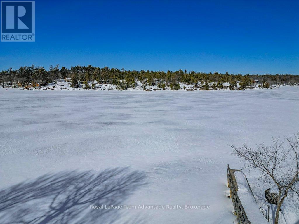 












56 GRANITE ROAD N

,
The Archipelago (Archipelago North),




Ontario
P0G1K0

