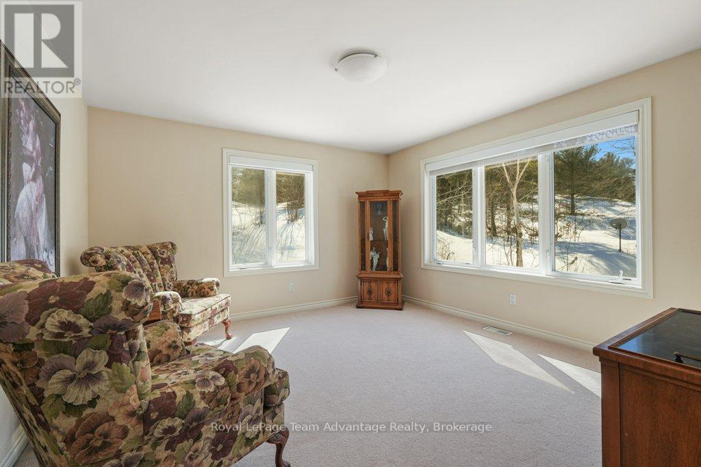 












56 GRANITE ROAD N

,
The Archipelago (Archipelago North),




Ontario
P0G1K0

