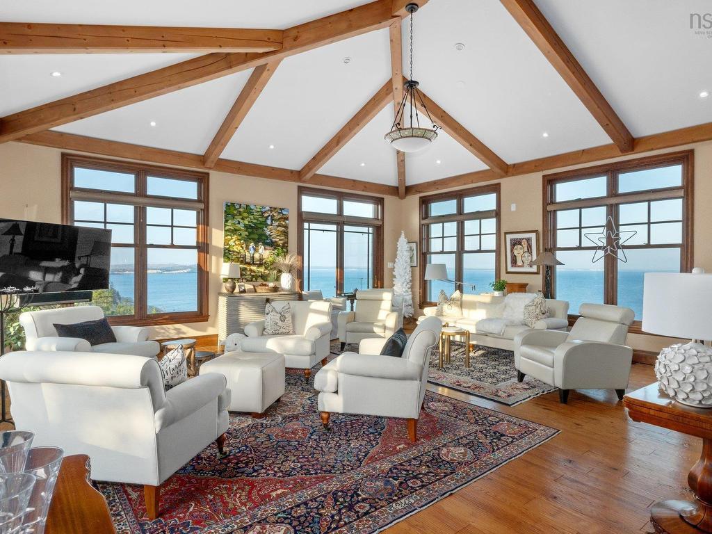












388 Ketch Harbour Road

,
Halibut Bay,




NS
B3V 1P6

