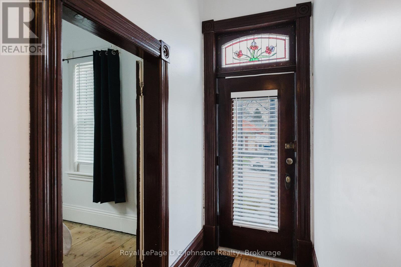 












SW - 83 3RD STREET

,
Arran-Elderslie,




Ontario
N0G1L0

