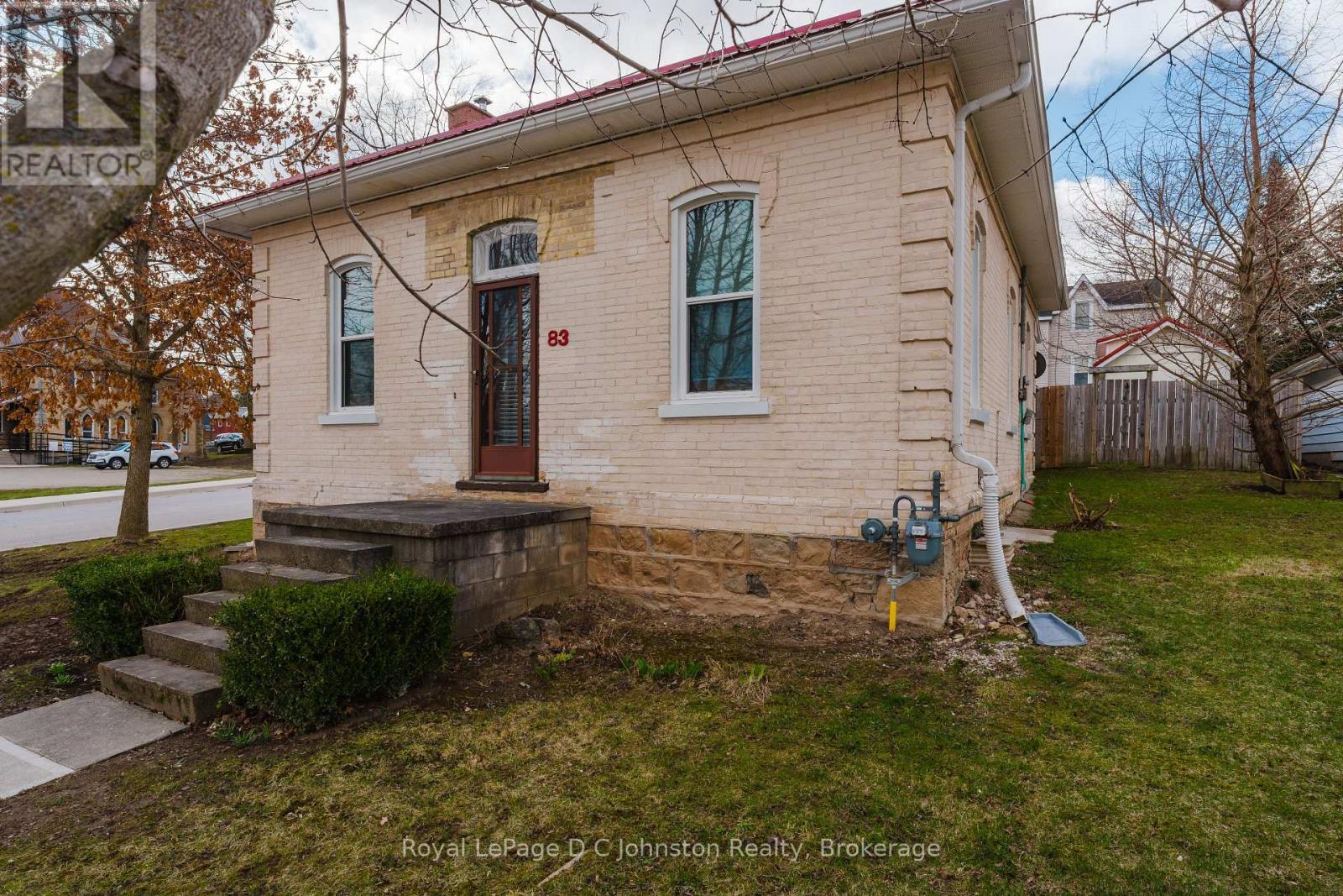 












SW - 83 3RD STREET

,
Arran-Elderslie,




Ontario
N0G1L0

