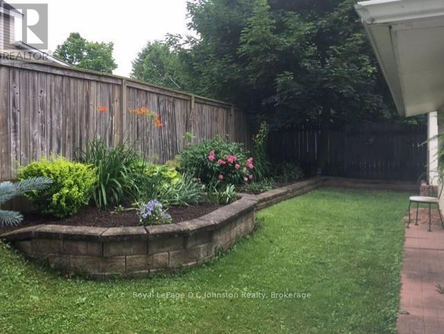 












SW - 83 3RD STREET

,
Arran-Elderslie,




Ontario
N0G1L0

