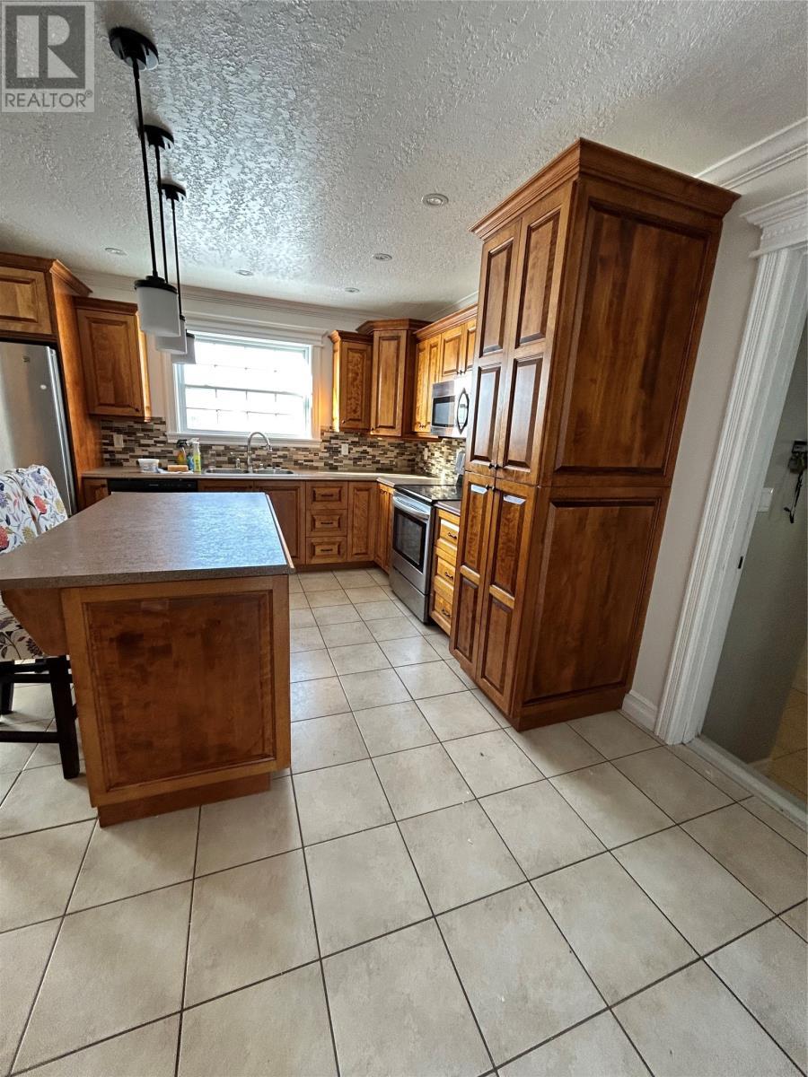












21 Smallwood Drive

,
Port aux Basques,




Newfoundland & Labrador
A0M1C0

