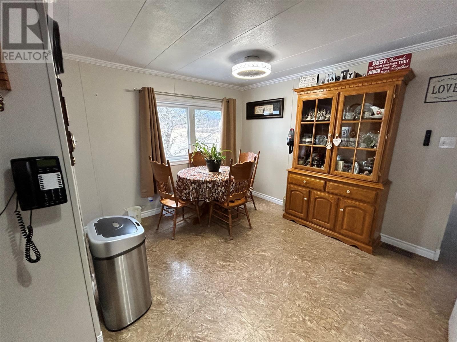 












21 Main Road

,
Cape Ray,




Newfoundland & Labrador
A0N1C0

