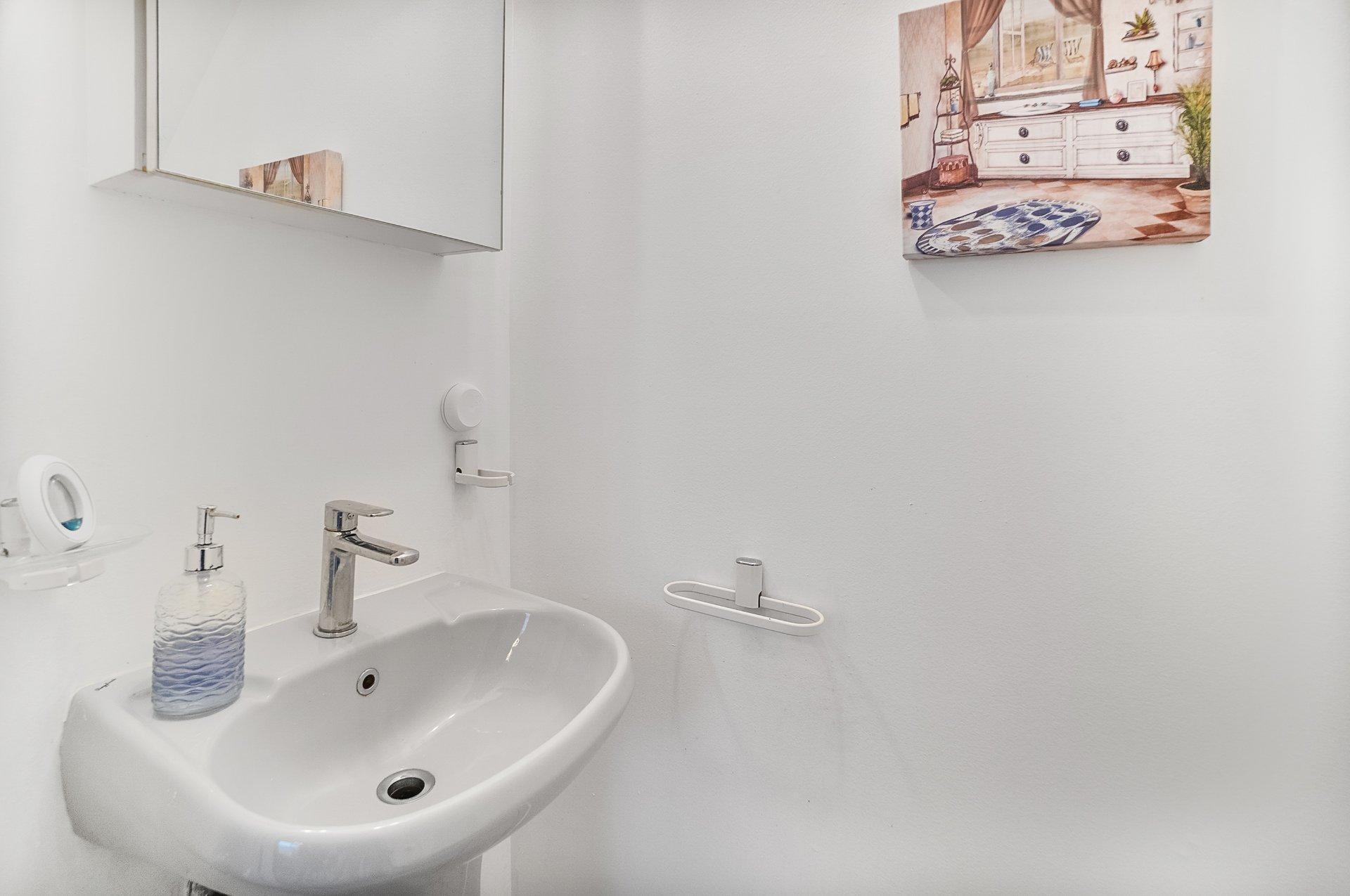 









160


Rue Contrecoeur

, 32,
Repentigny (Repentigny),




QC
J5Y3P8

