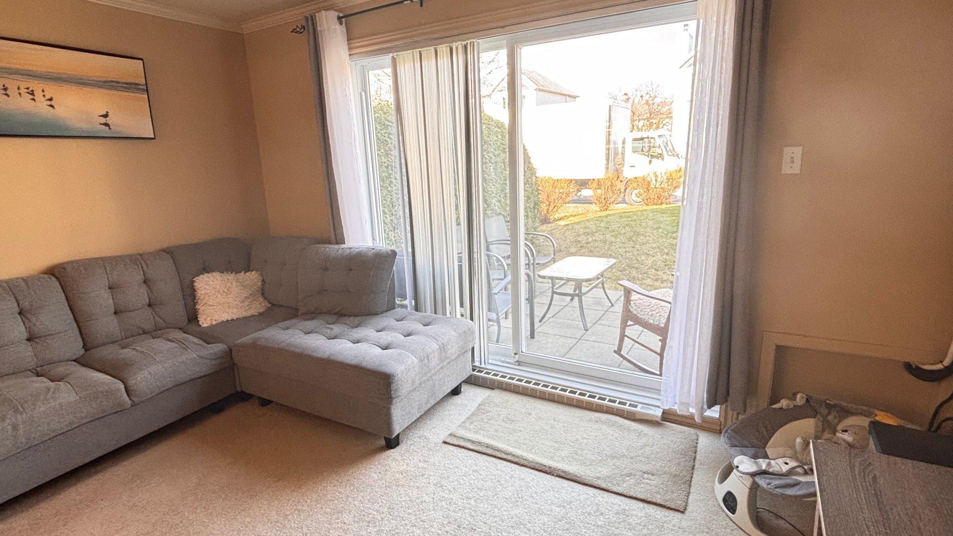 









160


Rue Contrecoeur

, 32,
Repentigny (Repentigny),




QC
J5Y3P8

