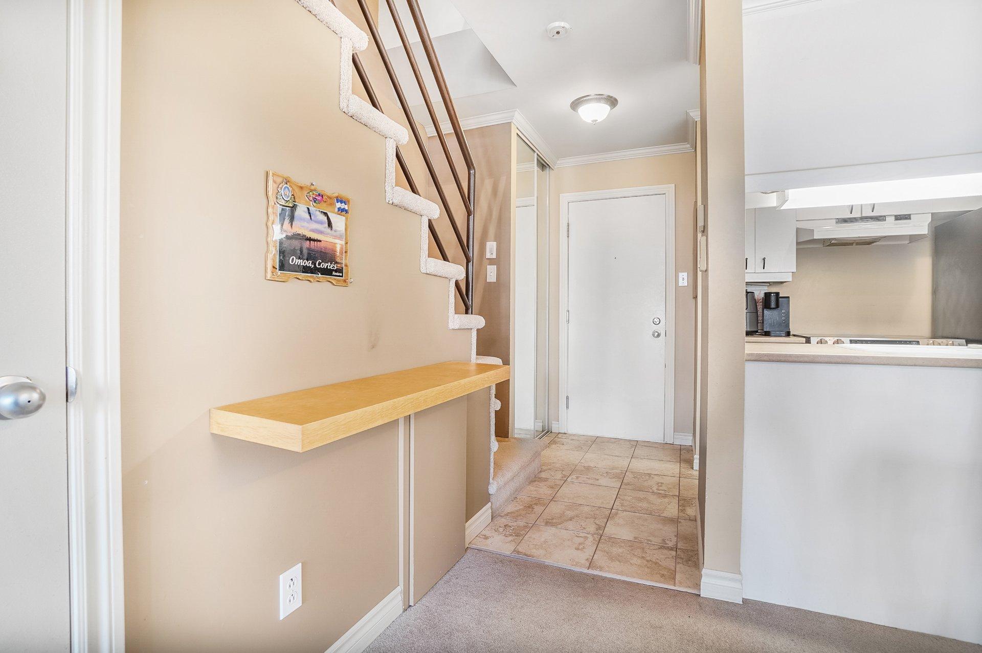 









160


Rue Contrecoeur

, 32,
Repentigny (Repentigny),




QC
J5Y3P8

