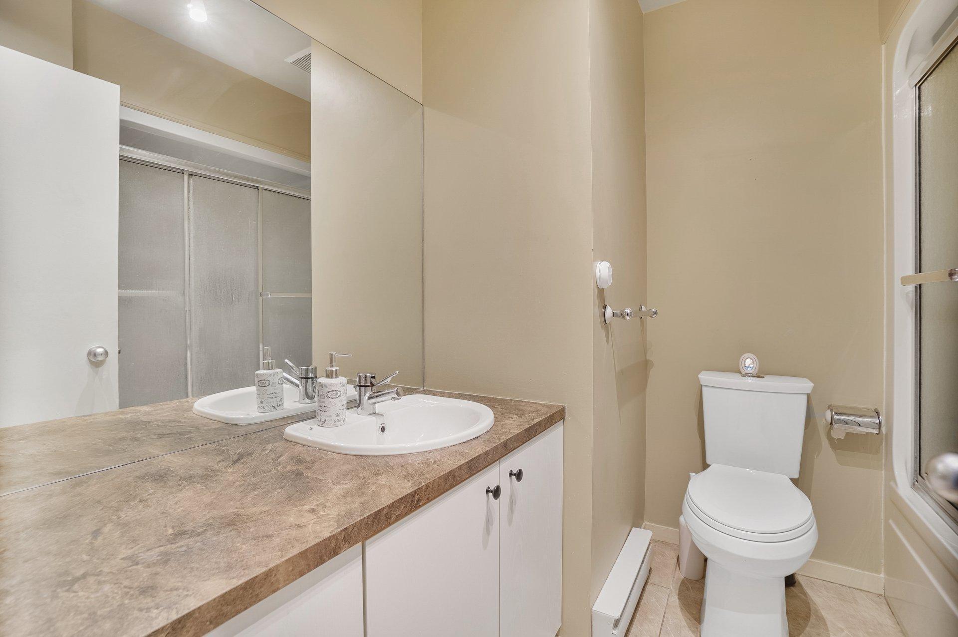 









160


Rue Contrecoeur

, 32,
Repentigny (Repentigny),




QC
J5Y3P8

