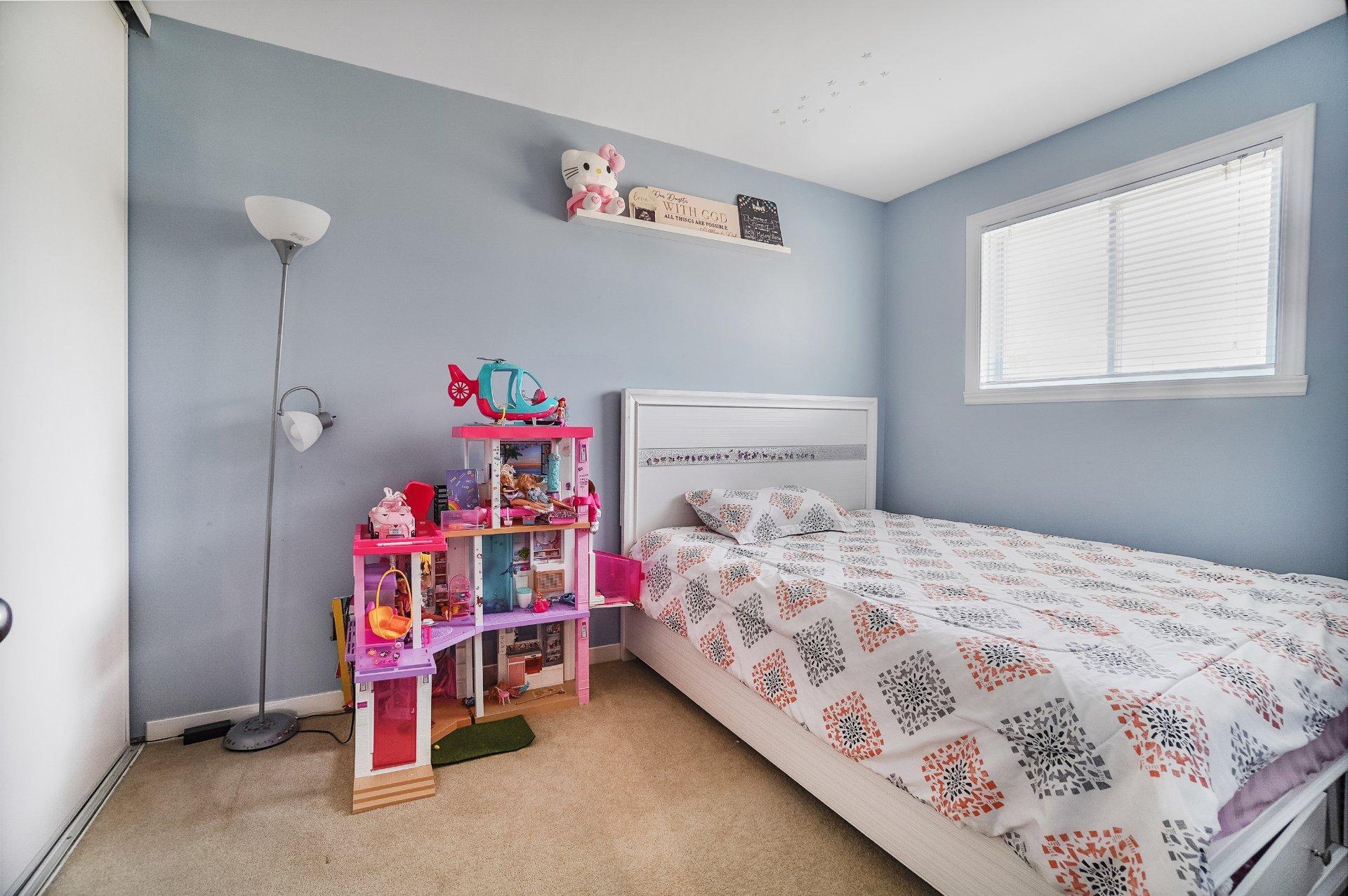 









160


Rue Contrecoeur

, 32,
Repentigny (Repentigny),




QC
J5Y3P8

