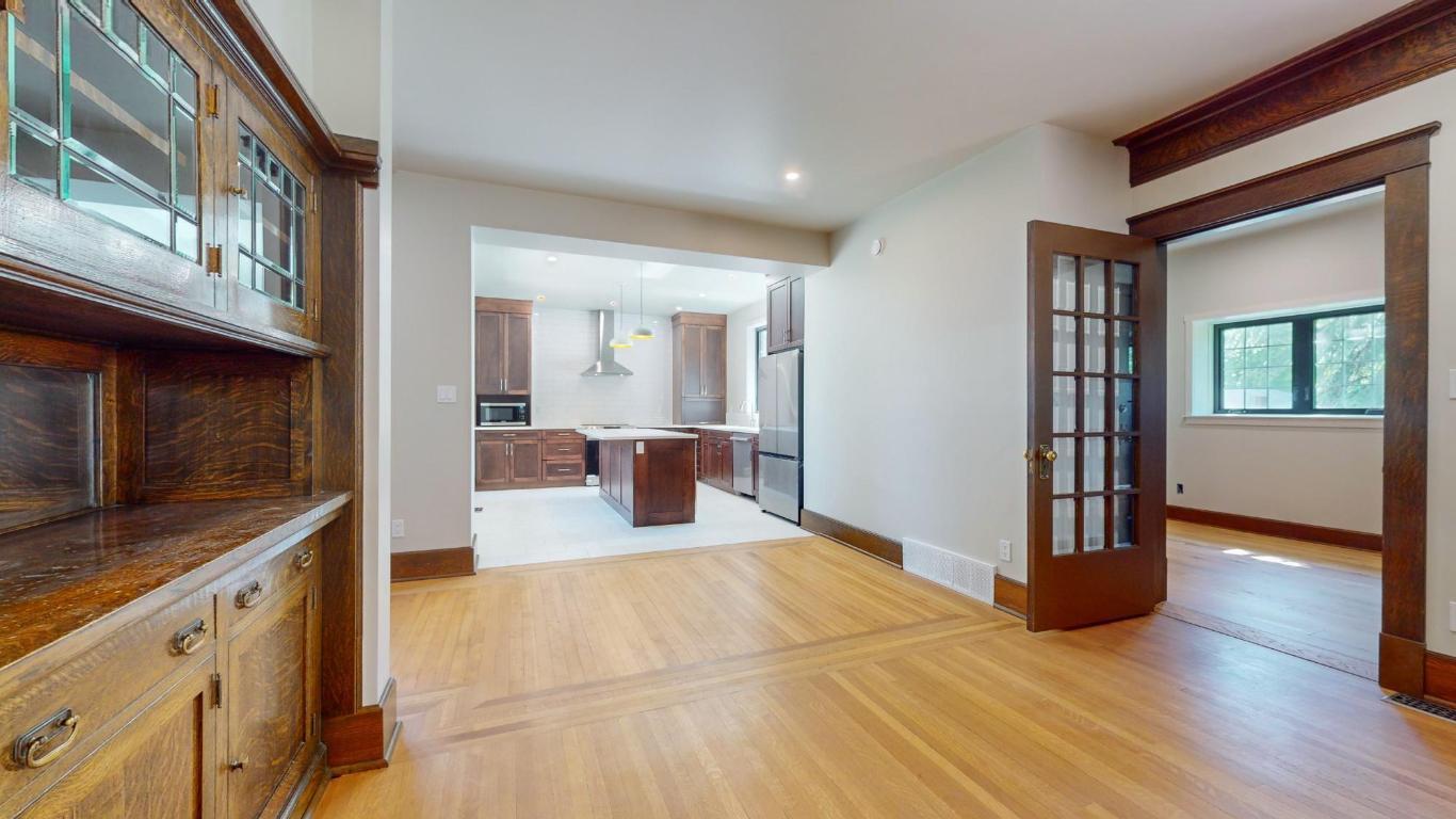 









321


4TH

Avenue, B,
Fernie,




BC
V0B 1M0

