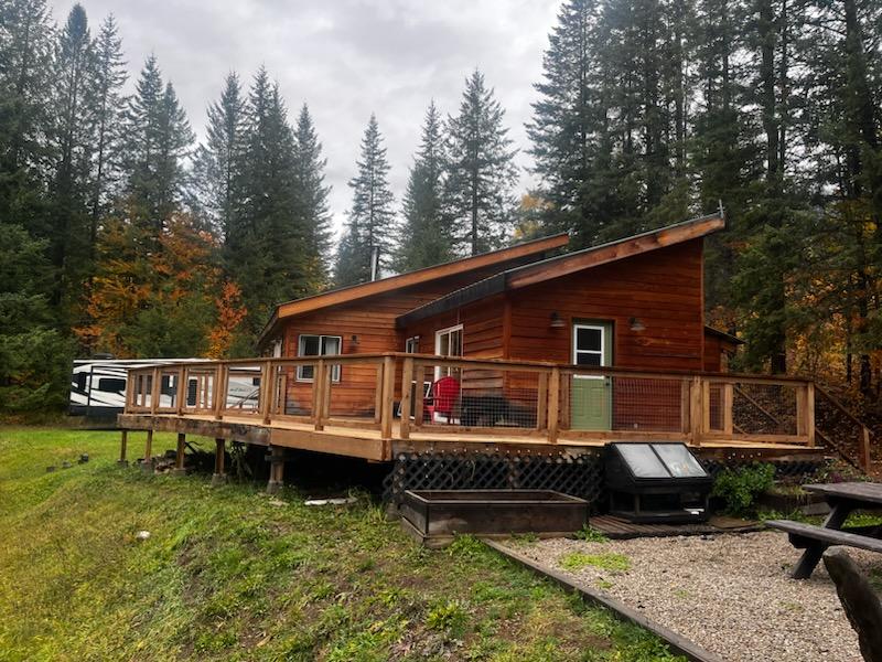 









4675


6

Highway,
Hills,




BC
V0G 1S0

