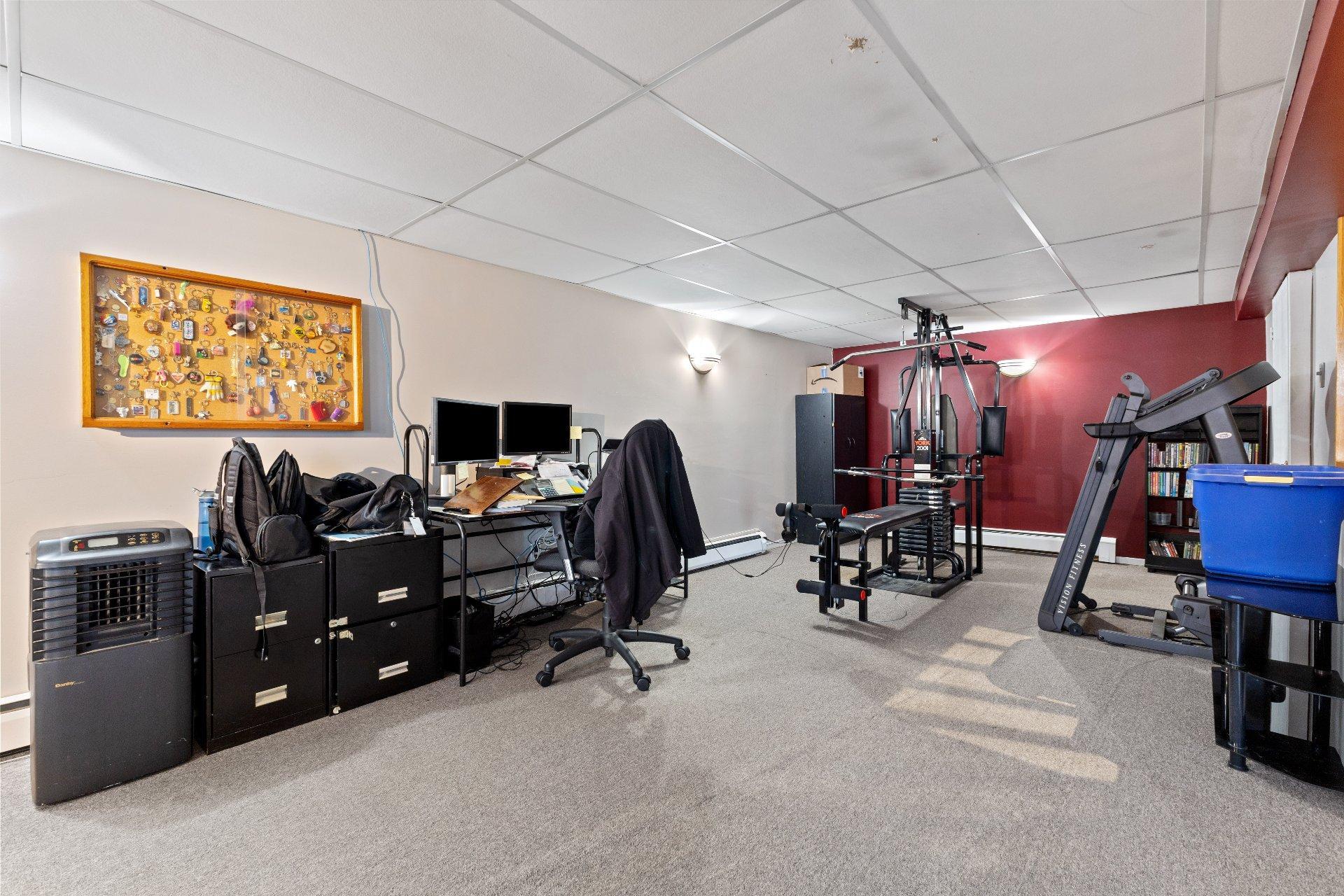 









1360


Boul. Maloney E.

,
Gatineau (Gatineau),




QC
J8P1J3

