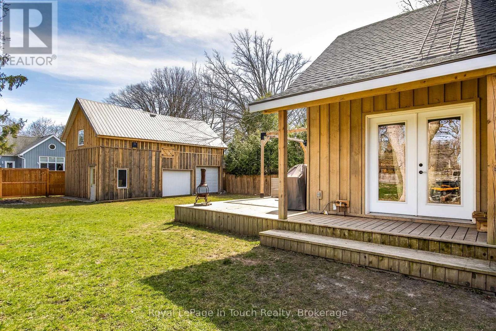 












13 STONE STREET

,
Springwater (Elmvale),




Ontario
L0L1P0

