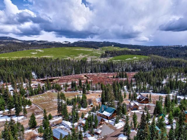 









4810


PINE RIDGE

Way,
Logan Lake,




BC
V0K 1W0

