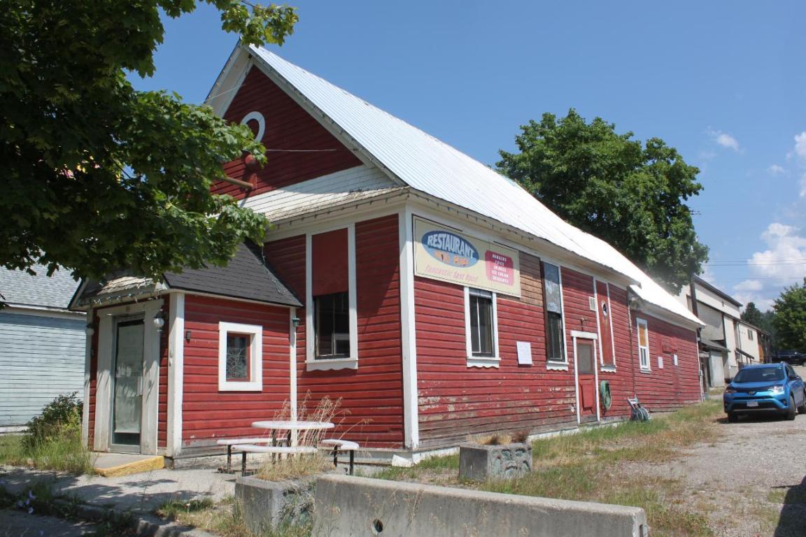 









93


5TH  NW

Avenue,
Nakusp,




BC
V0G 1R0

